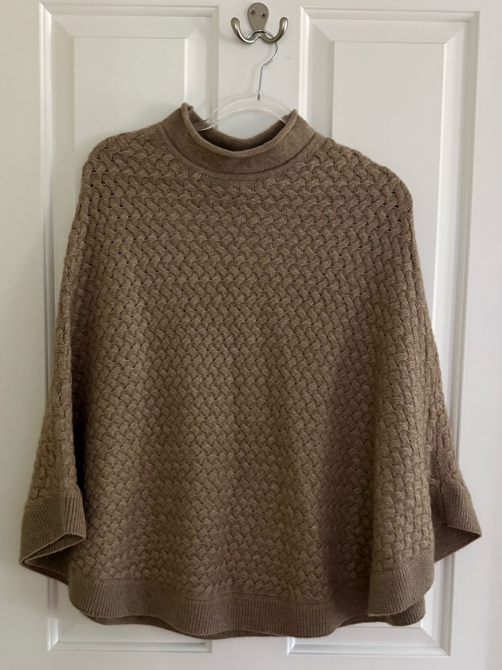 Cashmere Knit Poncho Sweater Womens O/S